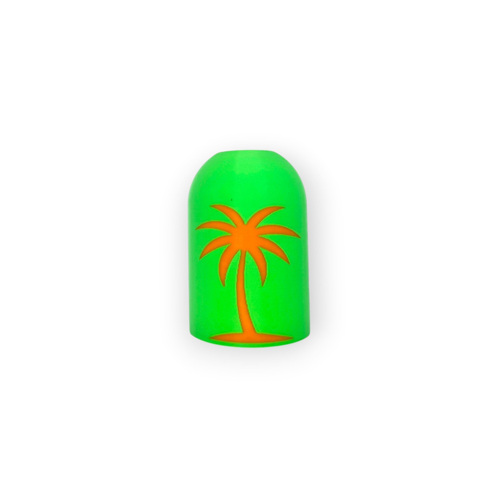 SUNSET PALM.jpg__PID:faf0cf81-6898-4fdd-a152-3af11b608677